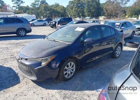 2022 Toyota Corolla Le z USA, uszkodzony, nr VIN 5YFEPMAE1NP328527